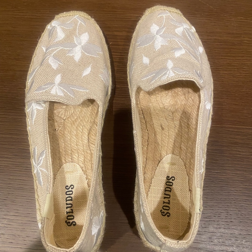 Soludos espadrilles never worn - size 8.5
